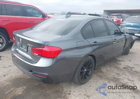 2016 BMW 320I z USA, uszkodzony, nr VIN WBA8A9C56GK615675